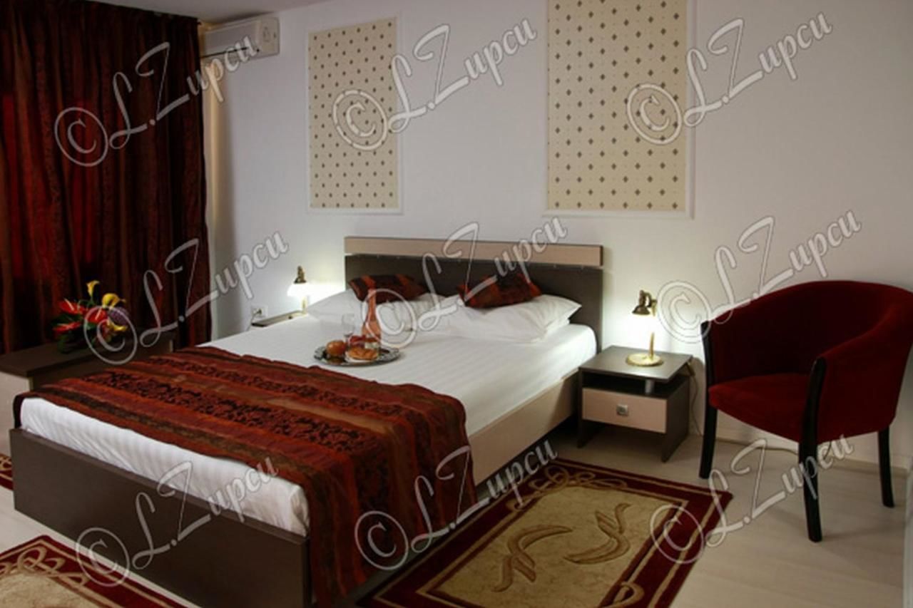 Отель Hotel Royal 2 Urziceni-26